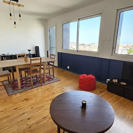 Appartement Le Andre - Parking - Wifi à Clermont-Ferrand Extérieur photo